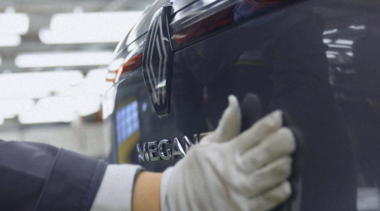 Renault odpowiada na ofensywę Chin. Padła ważna deklaracja o fabrykach